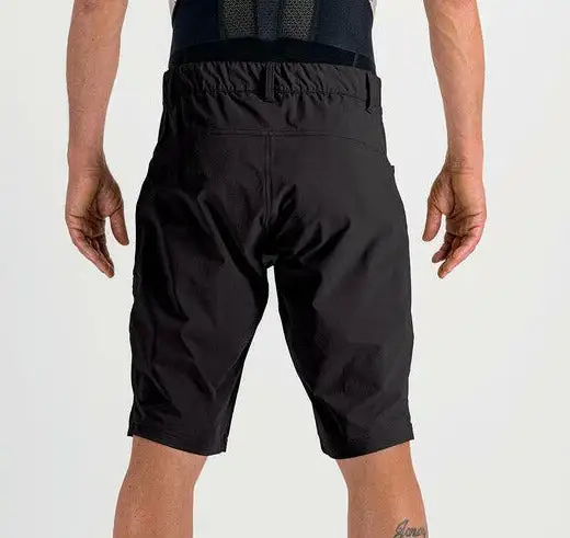 Sportful Giara Overshorts 2 Sportful Giara Overshorts - Image 2