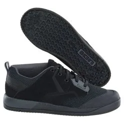 ION Scrub Amp Shoes