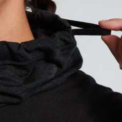 Specialized Drirelease Merino Neck Gaiter -Shimano Shop 64820 070 APP DRIRELEASE MERINO NECK GAITER BLK OSFA DETAIL2 scaled