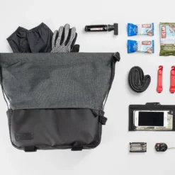 BONTRAGER City Trunk Bag 5 BONTRAGER City Trunk Bag -Shimano Shop BontragerCityTrunk 24465 A Alt1