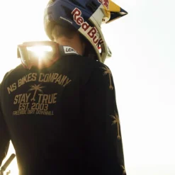 Ns-bikes Gold Palm Tech Jersey -Shimano Shop NS Bikes Gold Palm Tech Jersey Black 05 1800x e5d52756 f82b 40e7 9cb3 6f8363da2bff