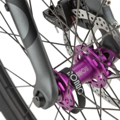 Rondo Bogan ST (2021) 17 Rondo Bogan ST (2021) -Shimano Shop RONDO BOGAN ST silver grey detail2 2048x 64b1fdd8 fa59 4456 b55c abc6a547a406