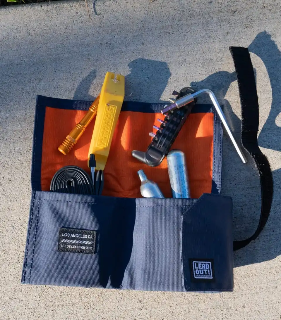 Lead Out Saddle Bag 4 Lead Out Saddle Bag - Image 4