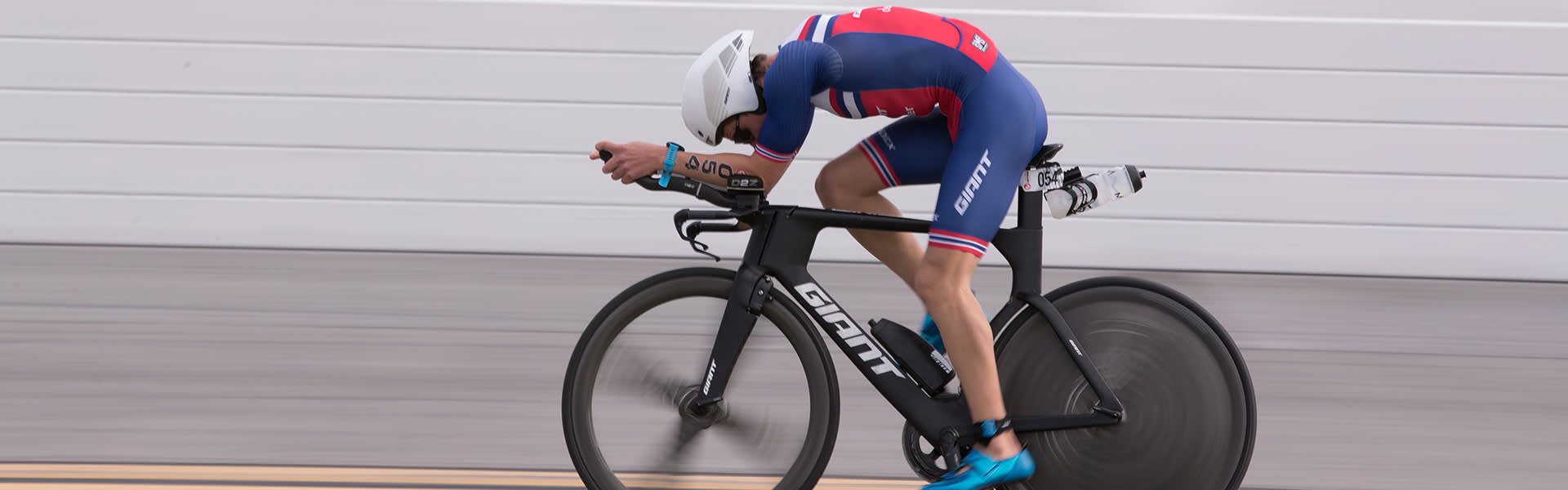 Front Page -Shimano Shop giant triathlon banner navi21